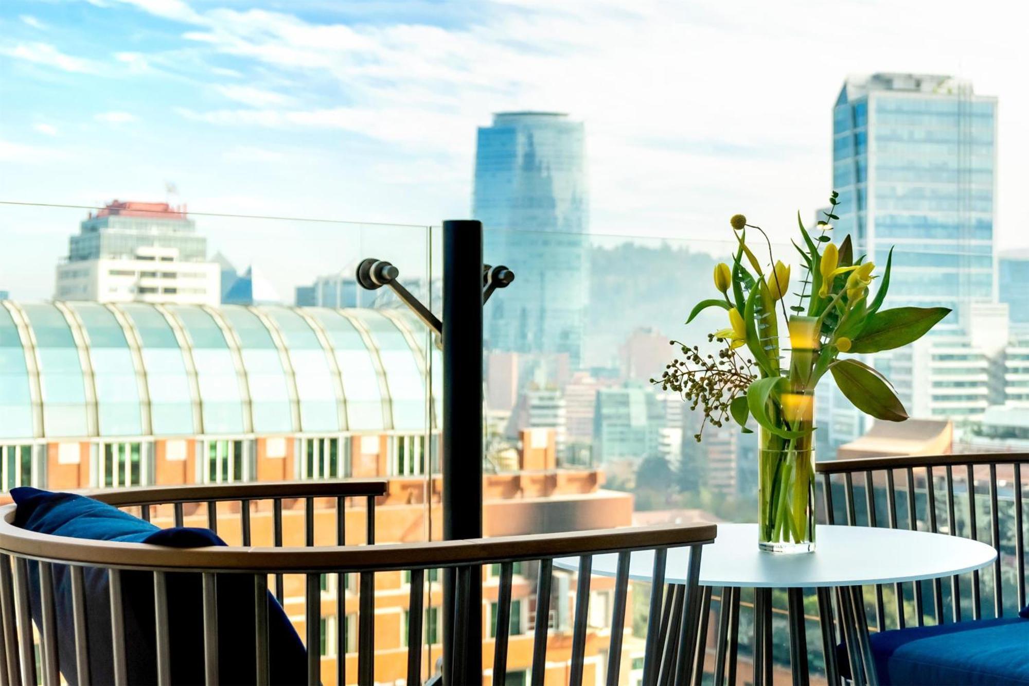 Hyatt Centric Las Condes Santiago Exterior photo